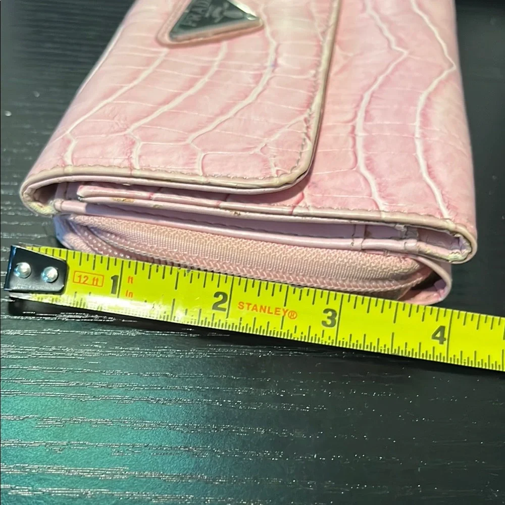 Vintage Prada Milano Pink Leather Crocodile Embossed BiFold Long Wallet Italy - Picture 16 of 16